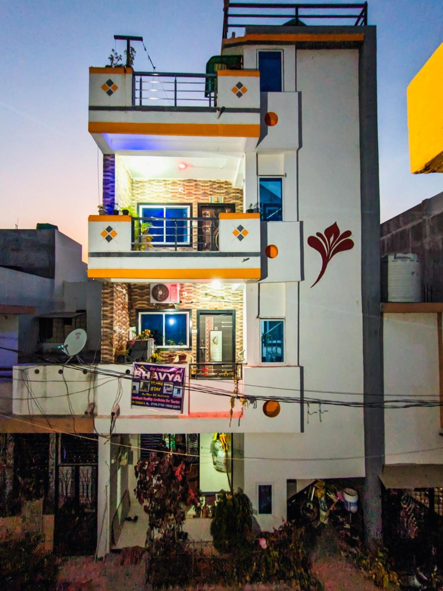 Bhavya Homestay Garudeshwar Exterior photo